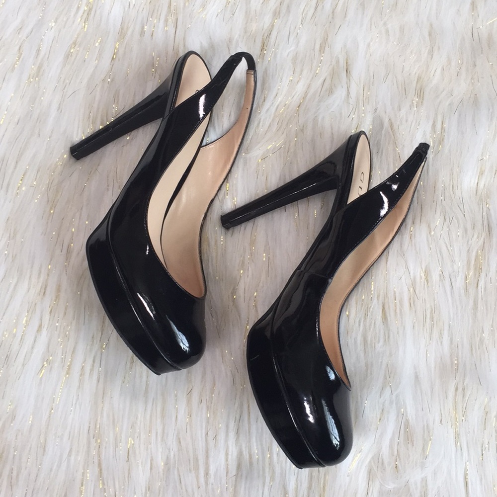 GUESS RAPINE PATENT BLACK PUMPS - Picture 4 of 7